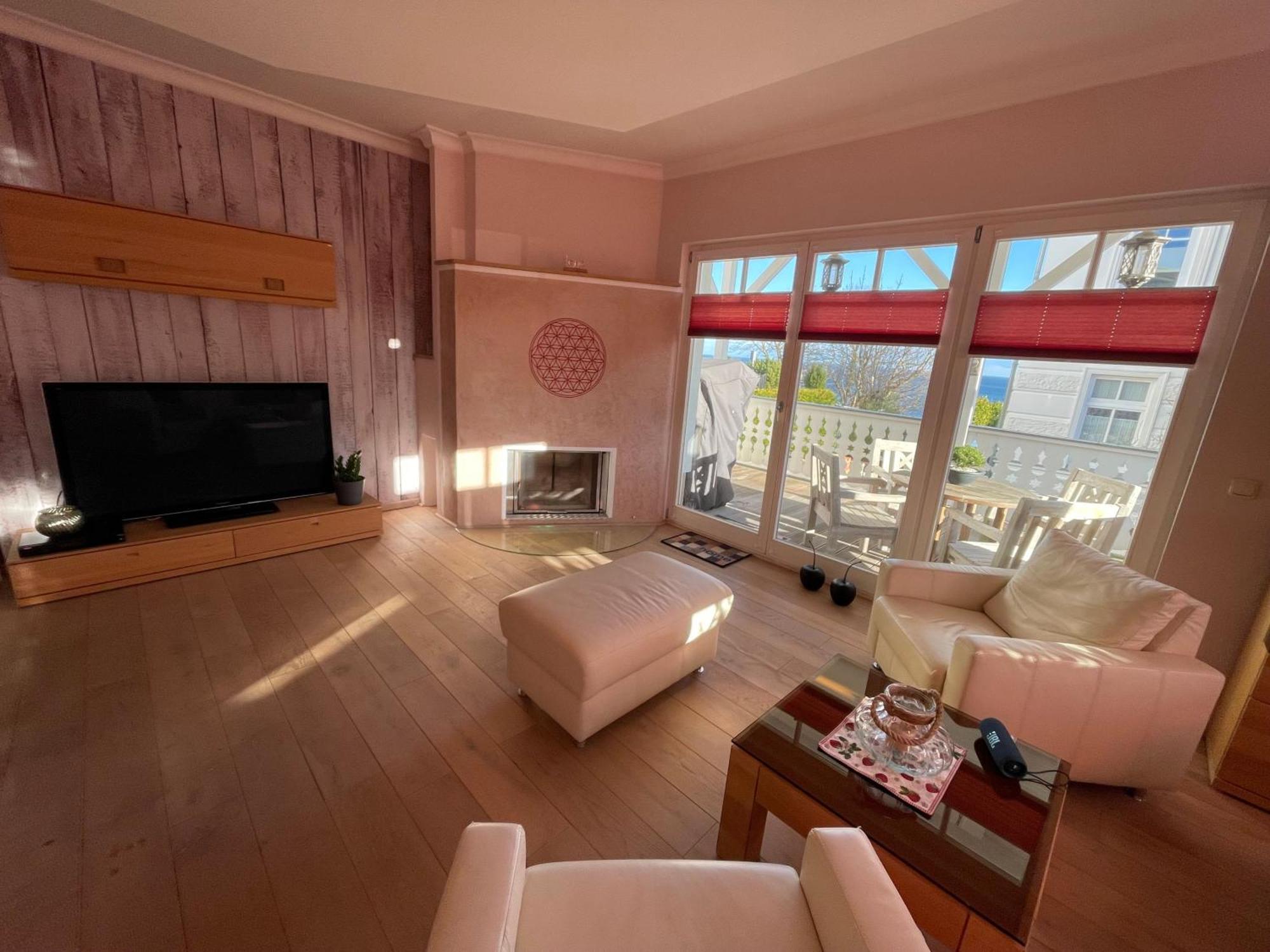 Villa Seestern - Ferienhaus Mit Meerblick Sassnitz Extérieur photo